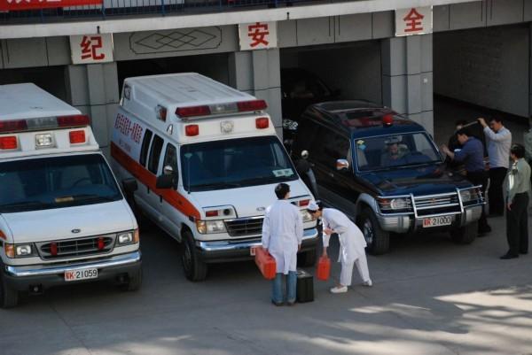 乐东救护车转院
